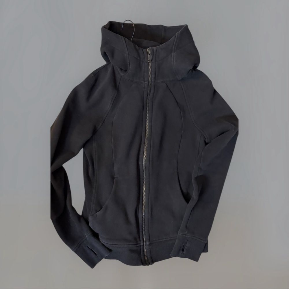 Lululemon Scuba Oversized Full-
Zip Hoodie